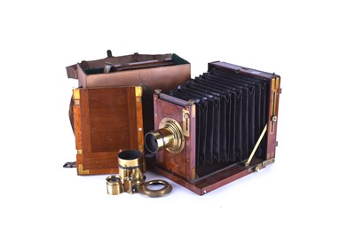 Lot 371 - A late 19th century mahogany full plate field camera by G.Hare