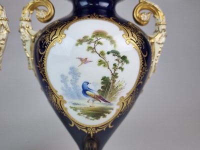 Lot 207 - A pair of Coalport vases and covers