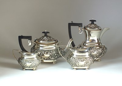 Lot 36 - An Edwardian matched four piece silver tea service