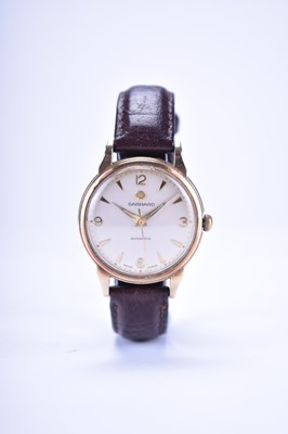 Lot 100 - Garrard: A gentleman's 9ct gold wristwatch