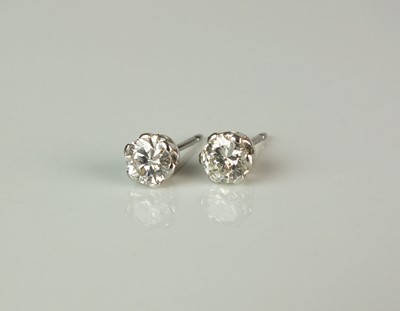 Lot 71 - A pair of diamond stud earrings