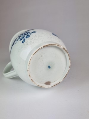 Lot 187 - Worcester 'Natural Sprays' mug, circa 1770