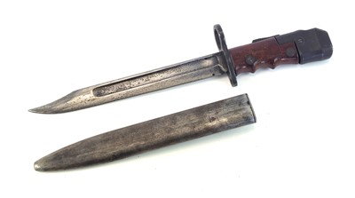 Lot 217 - British Army Land Service bayonet, No.7 Mk1/L with other edged weapons