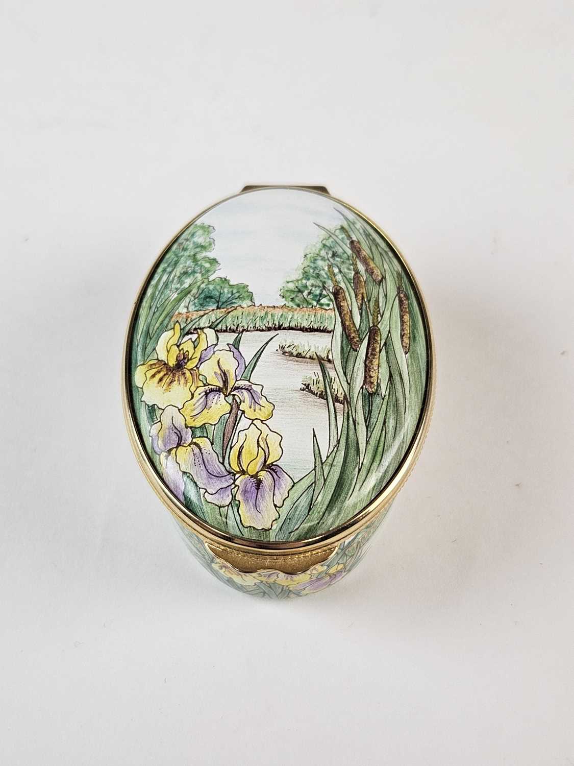 Lot Moorcroft enamel oval trinket box