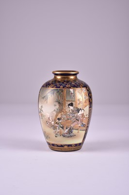 Lot 607 - A Japanese Satsuma vase, Kinkozan