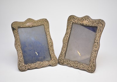 Lot 28 - A pair of Edwardian silver photograph frames