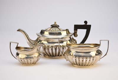 Lot 56 - An Edwardian bachelors three piece silver tea service