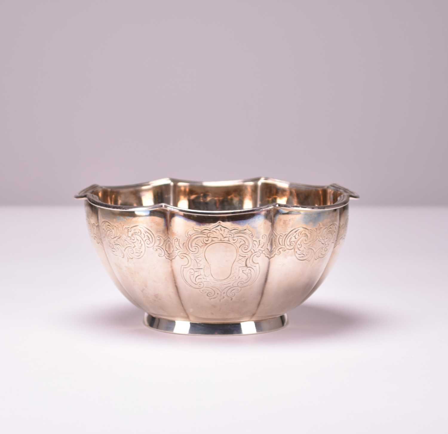 Lot 15 - An early Victorian silver bowl