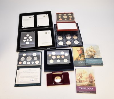 Lot 130 - An assorted collection of U.K. and Foreign commemorative coinage