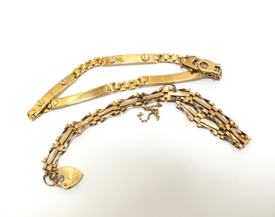 Lot 98 - Two 9ct gold bracelets