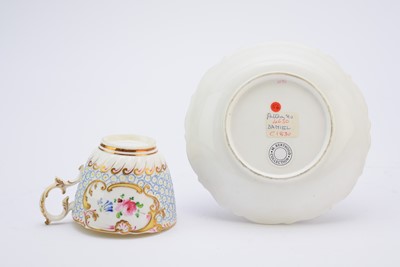 Lot 116 - H&R Daniel 'Mayflower' teacup and saucer, circa 1828-30