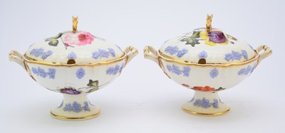 Lot 132 - Two H&R Daniel cusped dessert cream bowls and covers, circa 1825