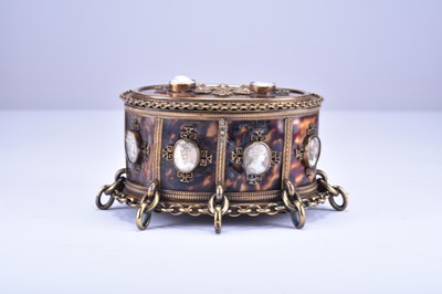 Lot 339 - A Continental tortoiseshell and cameo inset gilt metal mounted jewellery casket