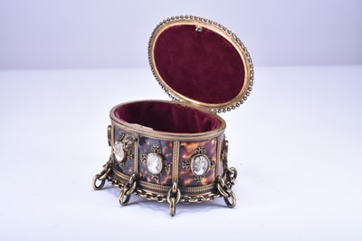 Lot 339 - A Continental tortoiseshell and cameo inset gilt metal mounted jewellery casket