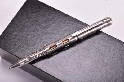 Lot 356 - Twelve various ballpoint pens