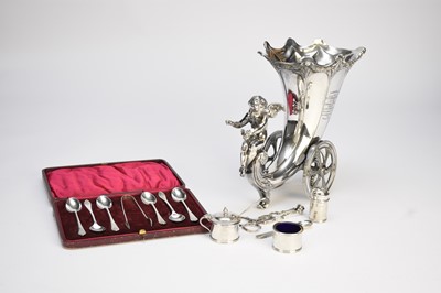 Lot 31 - WMF, A Jugendstil silver plated table centrepiece