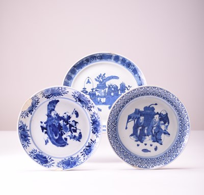 Lot 25 - Three Chinese blue and white dishes