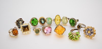 Lot 110 - A large collection of white metal stone set rings