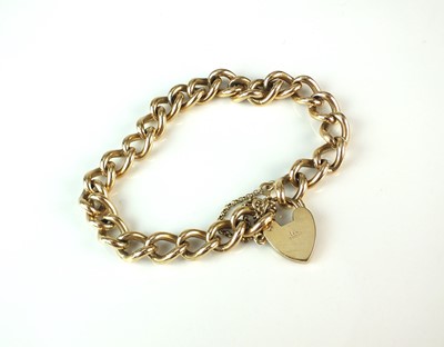Lot 42 - A 9ct gold curb link bracelet