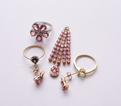 Lot 293 - Three rings, a pair of earrings and a pendant