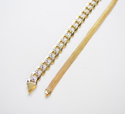 Lot 152 - Two 9ct gold bracelets