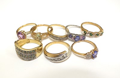 Lot 166 - A collection of eight stone set rings