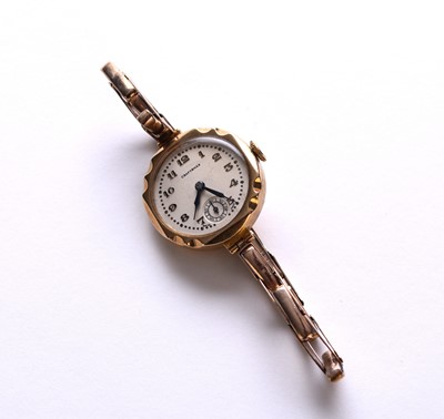 Lot 199 - A 9ct gold Craftsman bracelet wristwatch