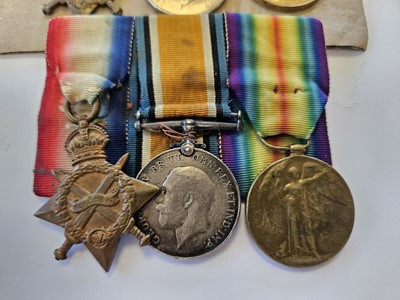 Lot 122 - WW1 trios