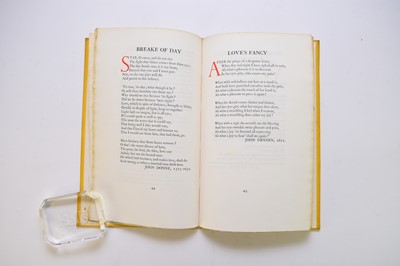 Lot 1177 - GOLDEN COCKEREL PRESS. A Lovers Progress. Seventeenth Century Lyrics: Selected by Nancy Quennell. Folio, 1938. No.209/215. Quarter whitish morocco by Sangorski & Sutcliffe