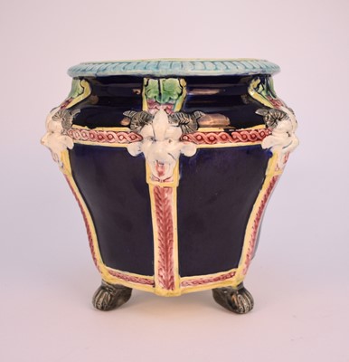 Lot 264 - Continental majolica jardiniere, late 19th/early 20th century