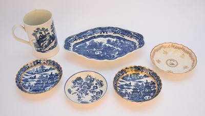 Lot 32 - A group of Caughley porcelain, late 18th century