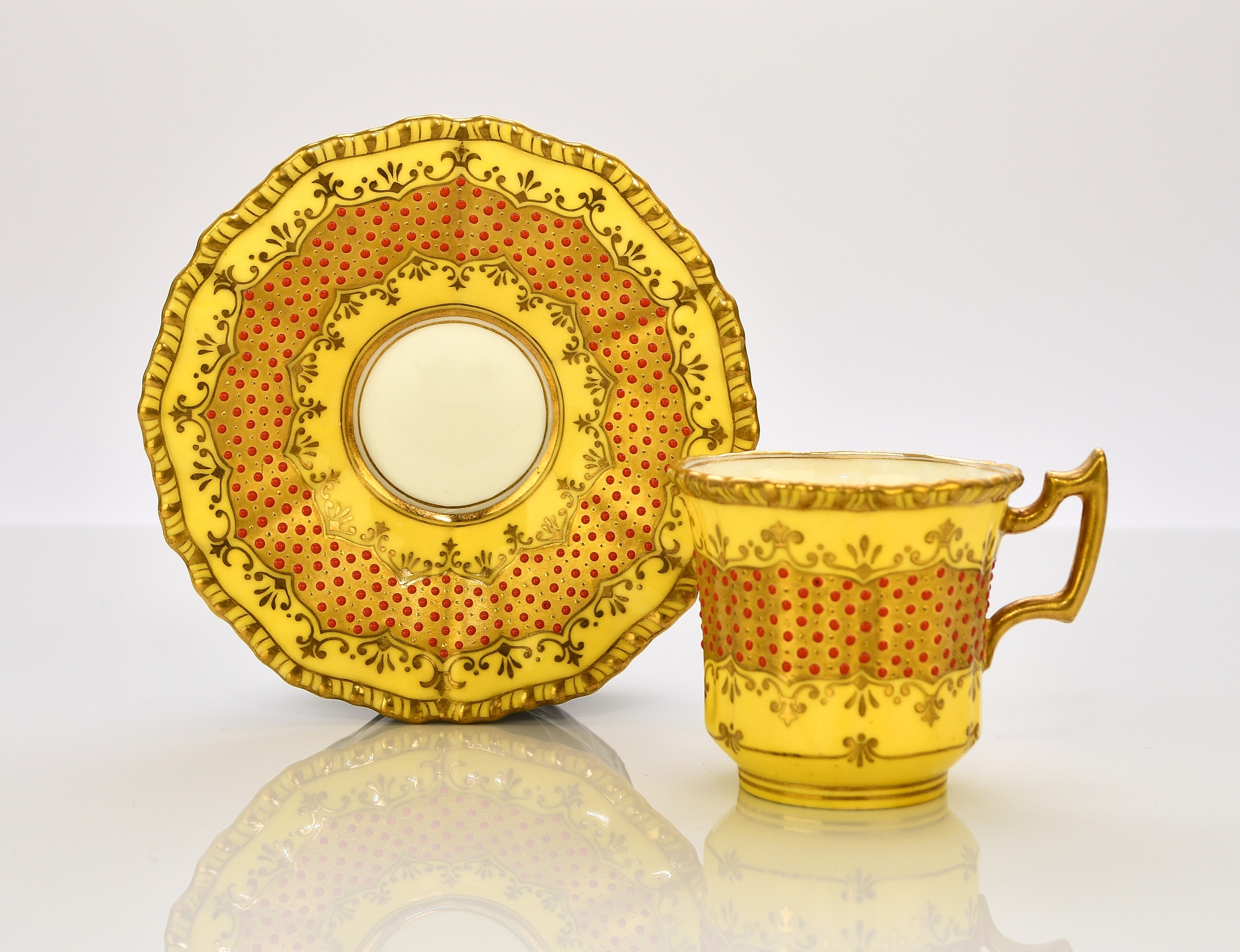 COALPORT Cup&Saucer(1830年頃) COALPORT Cup&Saucer(1830年頃) COALPORT Cup&Saucer(1830年頃) Hand