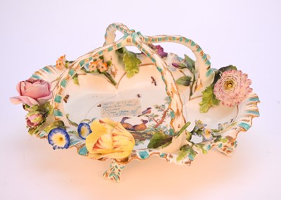 Lot 68 - A scarce Coalport 'Coalbrookdale' fruit basket, circa 1830