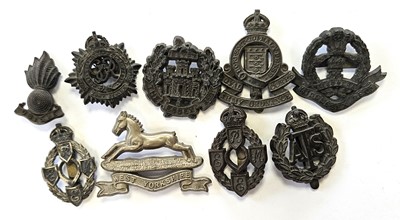 Lot 153 - Nine WW2 British economy bakelite badges