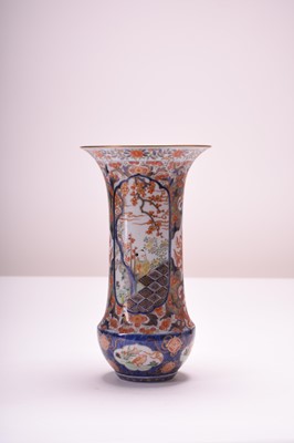 Lot 211 - A Japanese Imari sleeve vase by the Fukagawa company, Meiji era