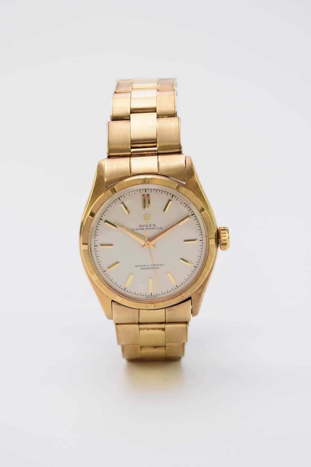 Lot 174 - Rolex: A gentleman's 18ct yellow gold Oyster Perpetual bracelet watch