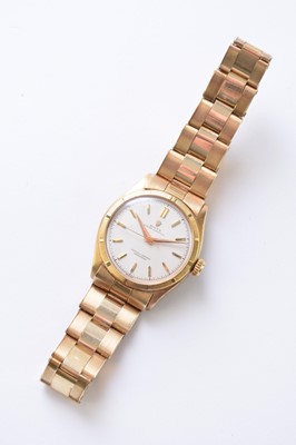 Lot 174 - Rolex: A gentleman's 18ct yellow gold Oyster Perpetual bracelet watch