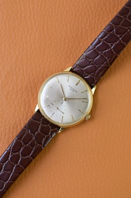 Lot 132 - Patek Philippe: A gentleman's 18ct gold Calatrava wristwatch