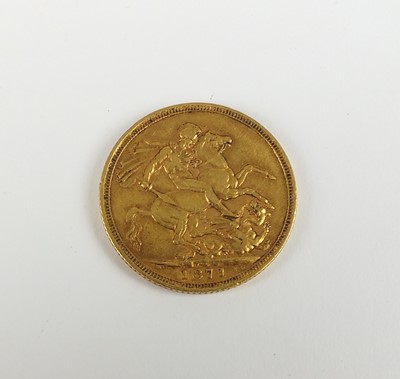 Lot 261 - A Victoria young head Sovereign - St George and dragon reverse, dated 1871 - Spink ref 3856