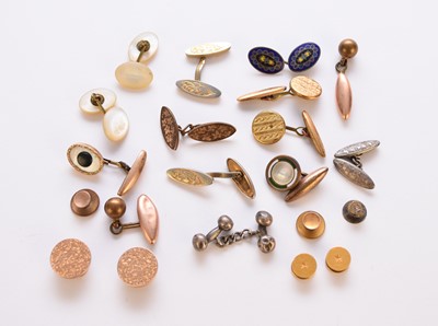 Lot 95 - Two pairs of dress studs