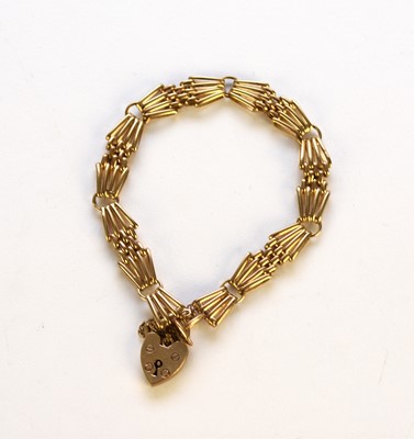 Lot 220 - A 9ct yellow gold gate link bracelet