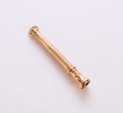 Lot 78 - A 9ct gold cigar piercer