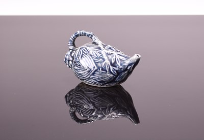 Lot 522 - A Chinese porcelain water dropper, late Qing Dynasty