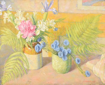 Lot 472 - Gerald Ososki (1903-1981) Still life flowers in stoneware