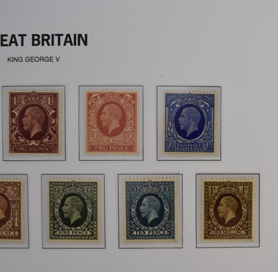 Lot 314 - Stamp collection comprising: GB 1840 - 1970 Davo de Luxe album