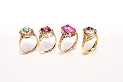 Lot 140 - Four stone set rings