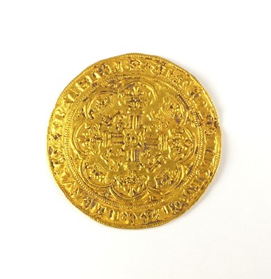 Lot 186 - Edward III Gold Noble, Treaty Period 1361-1369, London mint mm. cross potent