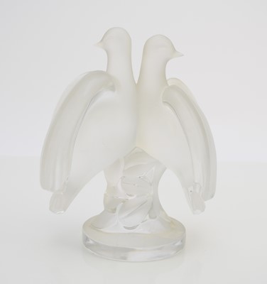 Lot 281 - Lalique model of Ariane Doves, post-war