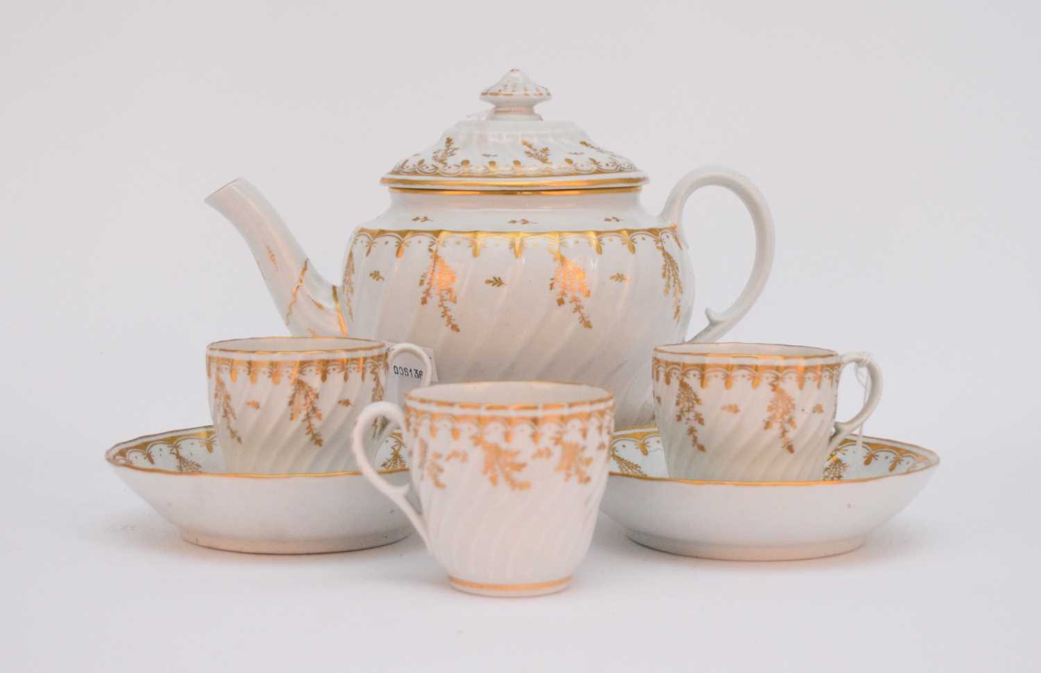 Lot 11 - Worcester and John Rose (Coalport) porcelain, late 18th/early 19th century