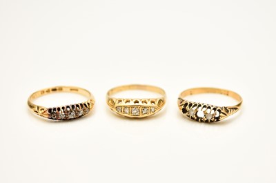 Lot 283 - Three 18ct gold rings